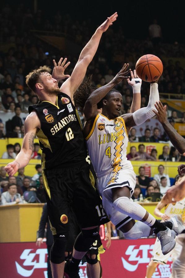 风云突变那不勒斯窗口期遗憾出局，法甲版图或变，信心回归，阵容厚度经受考验(拉齐奥vs那不勒斯前瞻与预测)