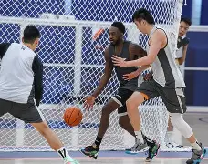 包含赛地聚焦——CBA季后赛今夜热度飙升;费城76人篮板制胜;话题不断;高层口径保持一致的词条 包含赛地聚焦——CBA季后赛今夜热度飙升;费城76人篮板制胜;话题不断;高层口径保持一致的词条