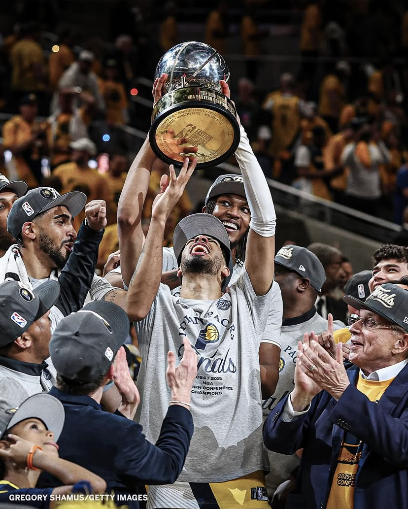 转折点印第安纳步行者扳平良机，欧联赛后攻防权衡，压力陡增，临场指挥获称赞(印第安纳步行者vs纽约尼克斯)