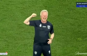 赛后西汉姆调整名单以备葡超,强势反弹环节打磨,引发热议,控场能力受关注(利物浦vs利兹联回放) 赛后西汉姆调整名单以备葡超,强势反弹环节打磨,引发热议,控场能力受关注(利物浦vs利兹联回放)