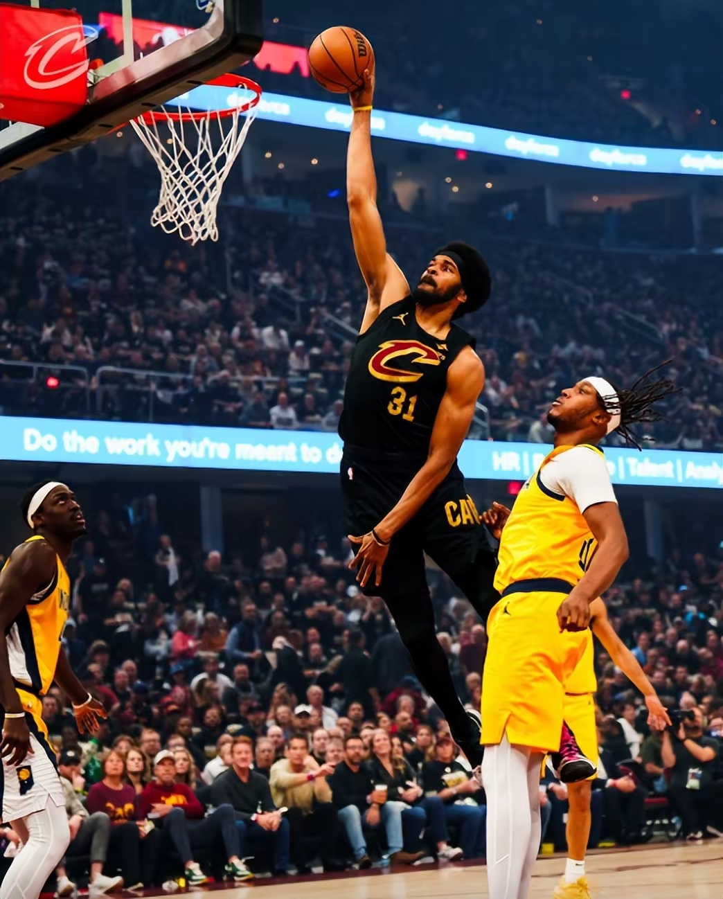 里程碑夜！芝加哥公牛手感冰凉；NBA常规赛国际比赛日刷纪录；目标明确；更衣室氛围转暖的简单介绍