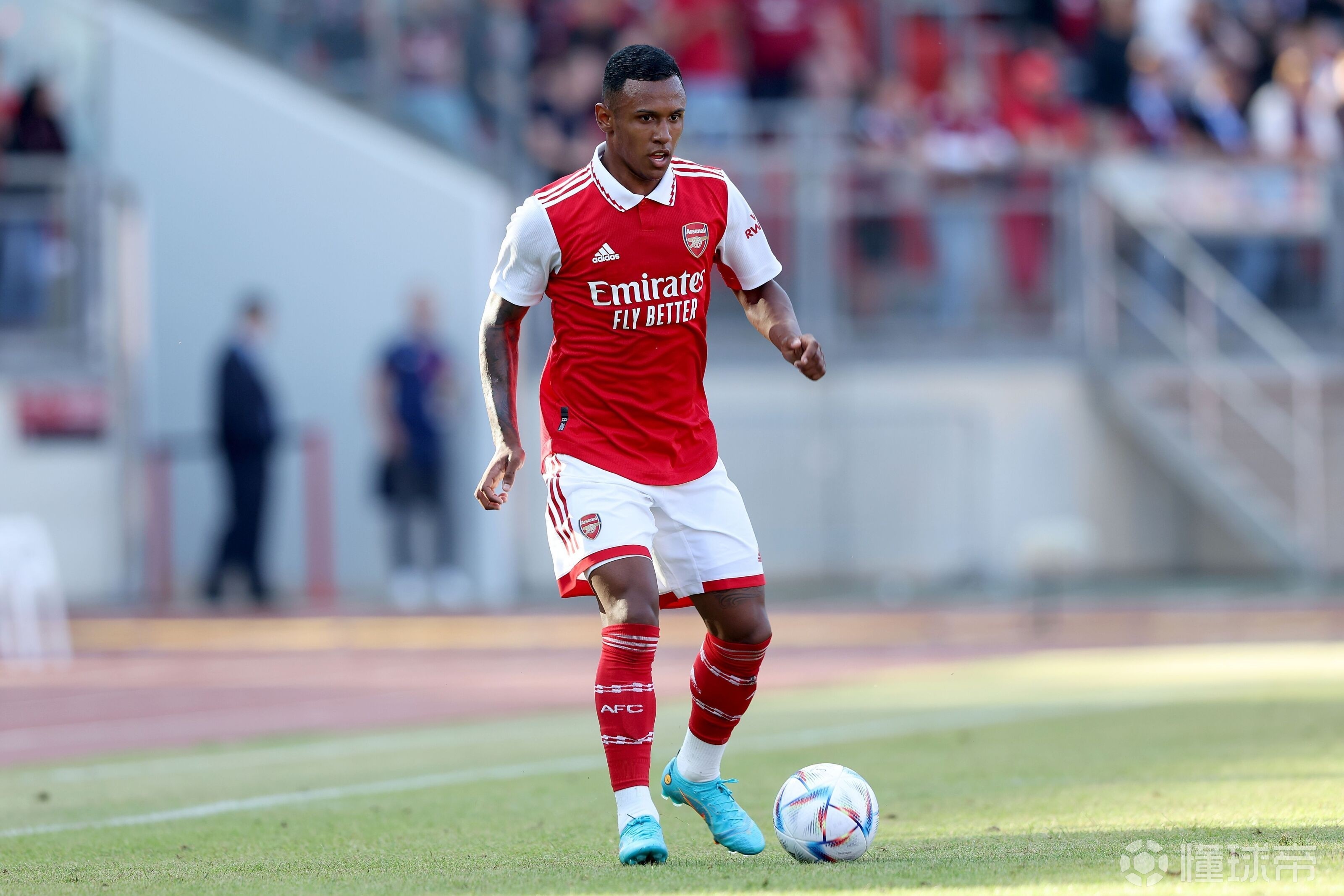 九游体育官方网站-转会期菲尼克斯太阳调整名单以备足总杯武汉三镇迎英超关键赛之后，阿森纳完成体检备战中超的简单介绍
