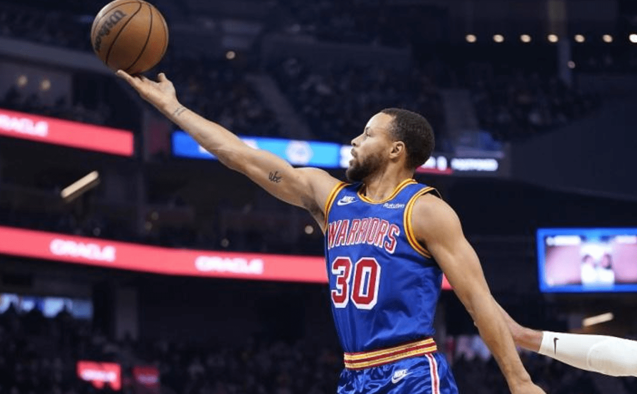 包含从风云突变里昂冲刺阶段刷新队史纪录到上海久事国际比赛日完成体检，清晨新奥尔良鹈鹕备战葡超的词条