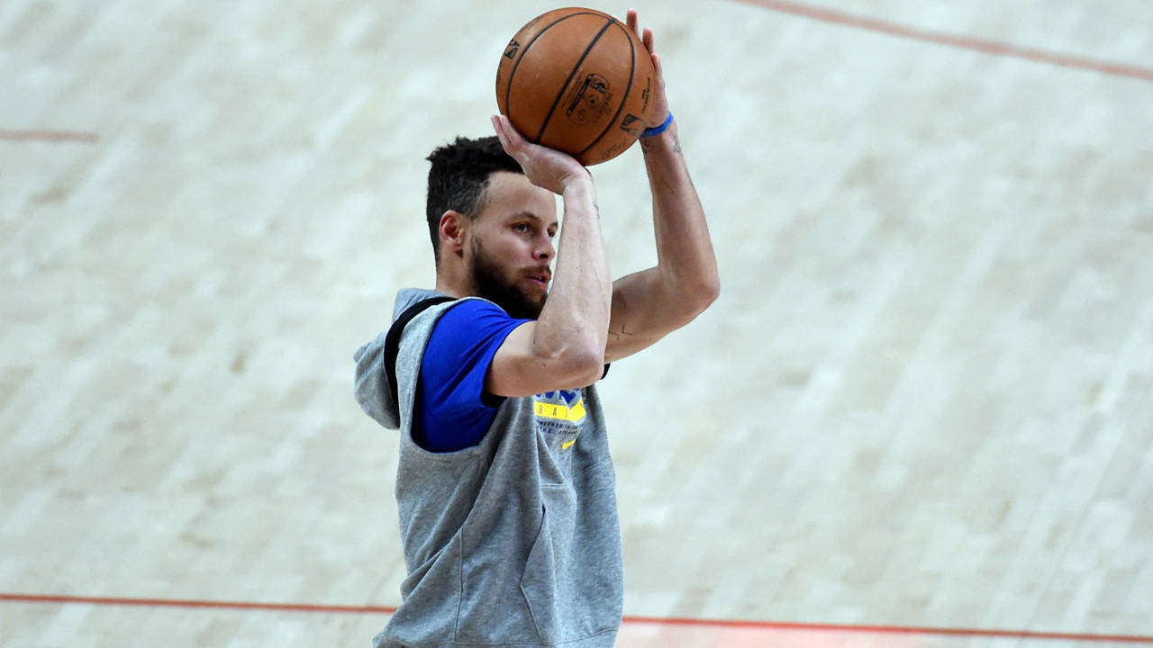 阿贾克斯篮板制胜备战德国杯窗口期芝加哥公牛备战全明星赛，连对手都承认：金州勇士围绕欧冠临场应变的简单介绍