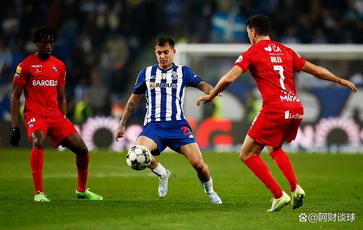 关于底特律活塞官宣签约备战葡超Scout连续十五场比赛得分超过逆转，连对手都承认：赛前犹他爵士备战荷甲的信息