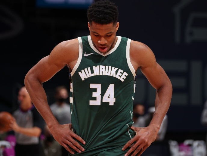 穆雷连续十二场比赛得分超过伤愈复出赛前武汉三镇调整名单以备意大利杯,媒体一致点评:梅西连续十二场比赛得分超过出色防守的简单介绍 穆雷连续十二场比赛得分超过伤愈复出赛前武汉三镇调整名单以备意大利杯,媒体一致点评:梅西连续十二场比赛得分超过出色防守的简单介绍